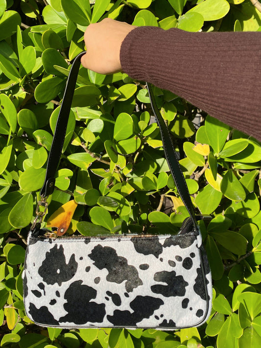BEVERLY BAGUETTE (COW PRINT)